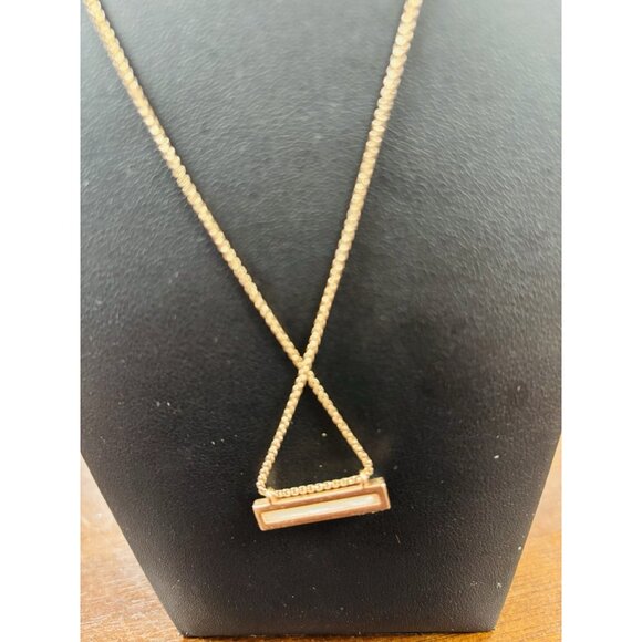 Kendra Scott Leanor Bar Necklace In Rose Gold And White Mother Of Pearl - Picture 4 of 4